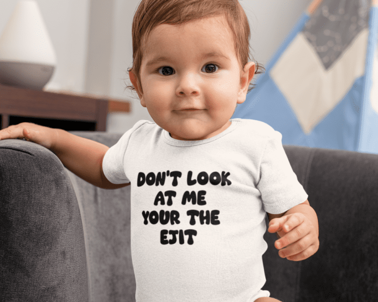 Don't Look At Me Baby Grow 1000x800